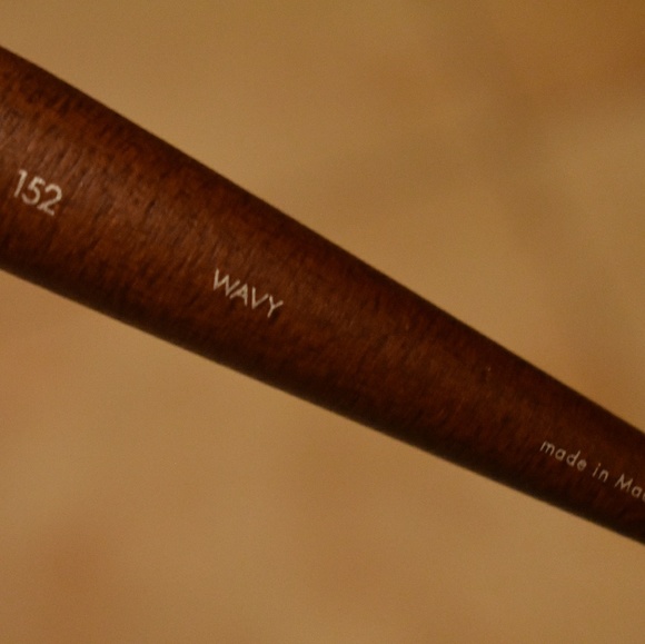 Make up for ever 152 Medium Highlighter Brush - Picture 2 of 3